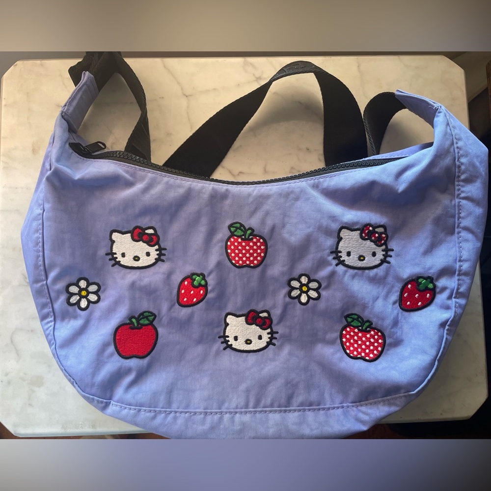 BAGGU x Hello Kitty medium crescent bag